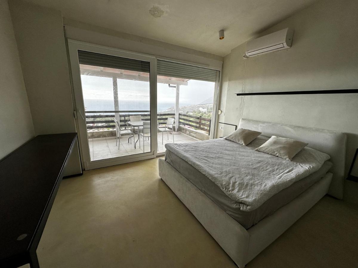 The Olives Terrace Residences Dhermi Bagian luar foto